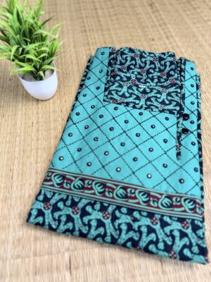 JASZI Plush - Mirror Square Neck