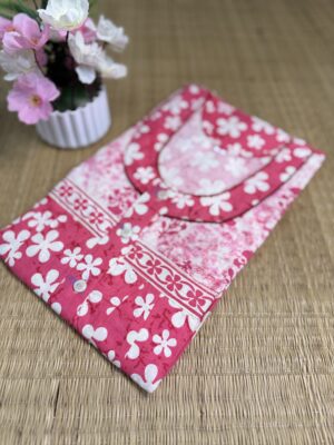 JASZI Joy - Button Round Neck