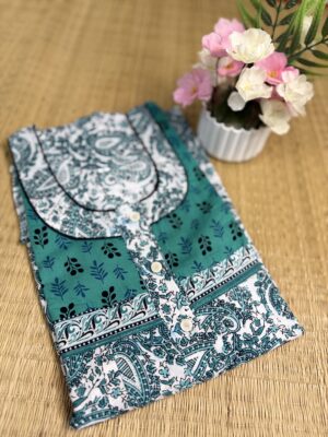 JASZI Joy - Button Round Neck